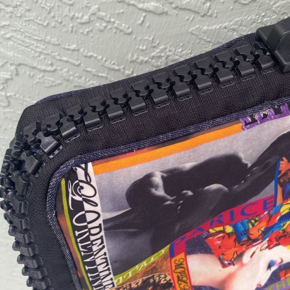 Cross Body Purse - Picture 10 of 15